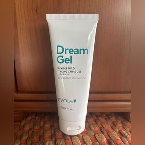 Evolvh DreamGel Flexible Hold Styling Crème Gel - 4oz (Barely used)